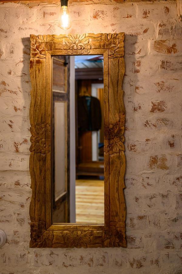 Arthouse Narnia Apartment เลียปาญา ภายนอก รูปภาพ
